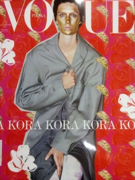 10/2019 VOGUE KORA