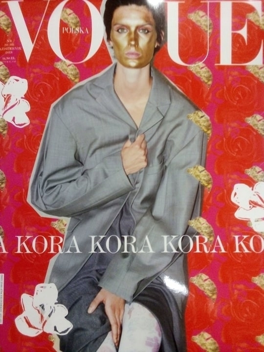 10/2019 VOGUE KORA