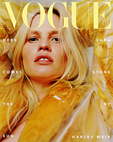 8/2018 VOGUE ITALIA LARA STONE FOLIA