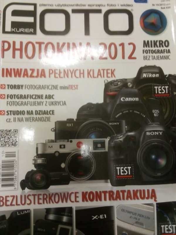 10/2012 FOTO KURIER INWAZJA PEŁNYCH KLATEK