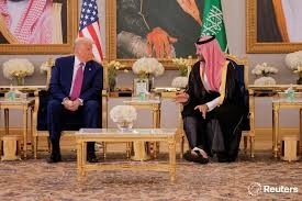 DONALD TRUMP USA I MUHAMMAD IBN SALMAN ARABIA SAUDYJSKA Cell No.14 KSIĄŻKA