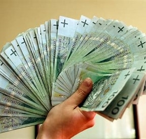 DLA MAMONY GRZEGORZ CIECHOWSKI REPUBLIKA