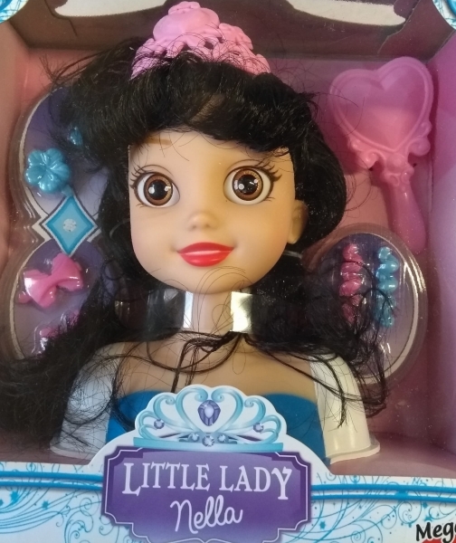 NELLA GŁOWA DO STYLIZACJI BRUNETKA