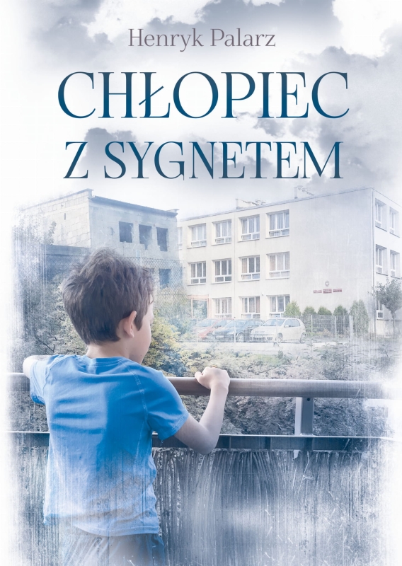 56728b13-chlopiec-z-sygnetem.jpg